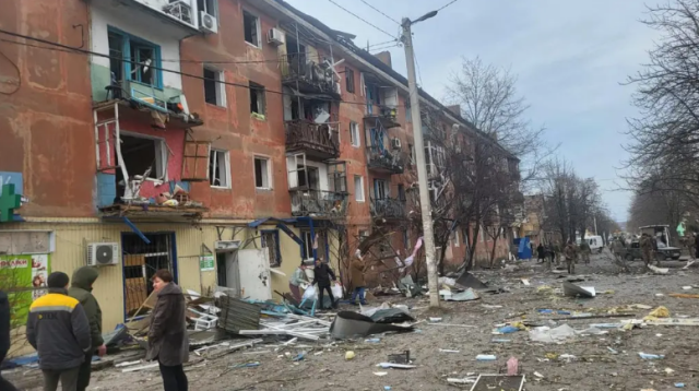 Журналістка побувала в Кураховому та була здивована, що там залишається близько 200 дітей