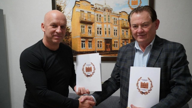 Мешканці Донеччини зможуть отримувати меддопомогу в установах Академії медичних наук