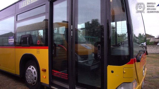 Донеччина отримала евакуаційний автобус від міжнародних партнерів Донеччина отримала евакуаційний автобус від міжнародних партнерів