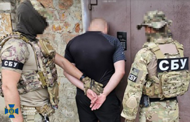 СБУ затримали зрадника, який створював умови для прориву окупантів до Покровська