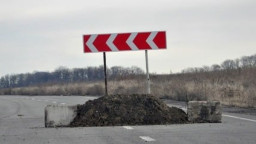 У Донецьку закрили рух трасою Донецьк &mdash; Ясинувата &mdash; Горлівка до особливого розпорядження