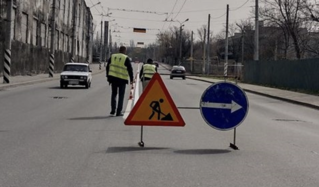 У Краматорську почали наносити дорожню розмітку на вулицях міста