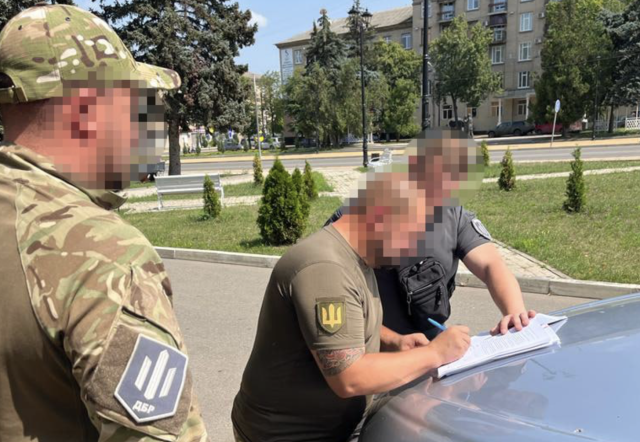 У Краматорську за хабарі затримали начальника ТЦК