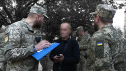 У Тернополі чоловік переїхав двох представників ТЦК під час перевірки документів