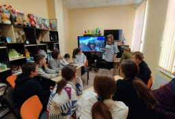 У Маріуполі продовжується русифікація дітей: окупанти проводять заходи до «дня народного єдінства»