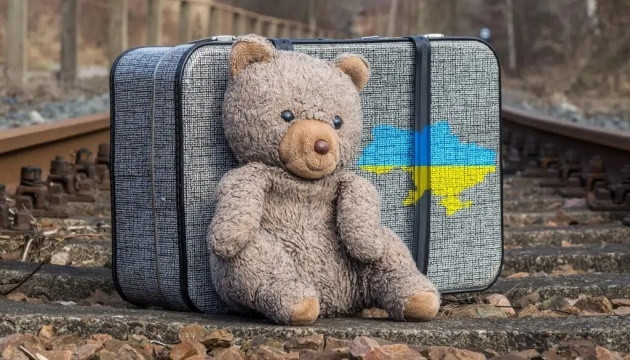 Понад 33 тис дітей на Донеччині мають статус постраждалих через воєнні дії - ОВА