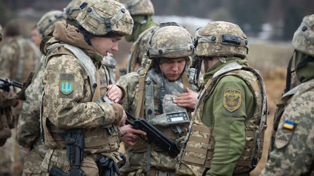 Українські військові досягають успіхів у Торецьку попри потужний наступ окупантів - ЦПД