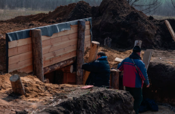У Донецькій області триває будівництво передових захисних ліній