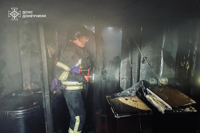 Рятувальники Донеччини ліквідували 8 пожеж, 2 з яких виникли внаслідок обстрілів