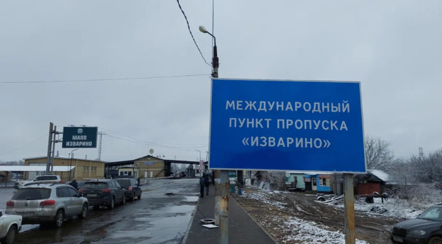 На контрольно-пропускних пунктах між Луганщиною та РФ окупанти посилюють перевірки