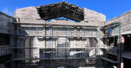 Окупанти звітують про ремонт знищеного драмтеатру в Маріуполі: відновлення з нюансом