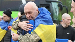 З російського полону повернувся чоловік маріупольської поетеси Оксани Стоміної