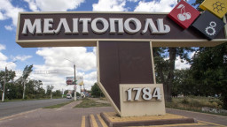 Окупанти встановлюють власні пам&rsquo;ятники на тимчасово окупованій Луганщині