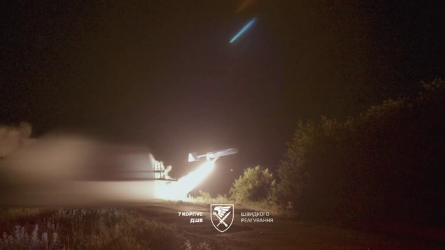 Сили оборони вдарили по цеху безпілотників біля окупованого Донецька Сили оборони вдарили по цеху безпілотників біля окупованого Донецька