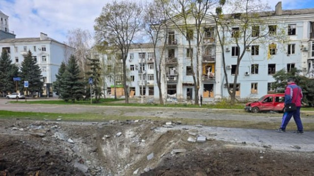 Авіаудар Краматорськом: одна бомба потрапила в багатоповерхівку, є постраждалі