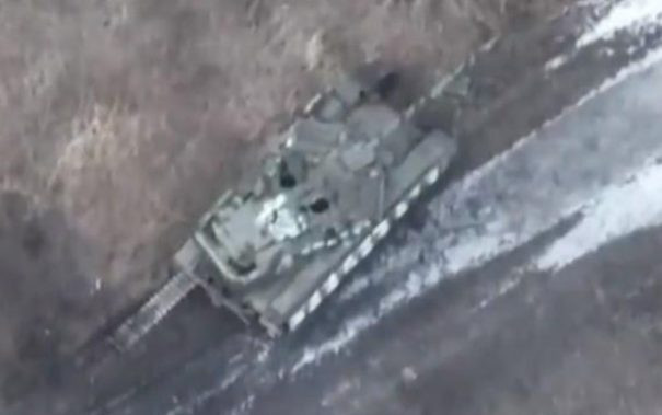 На Лиманському напрямку знищено Т-90 «Прорив» окупантів На Лиманському напрямку знищено Т-90 «Прорив» окупантів