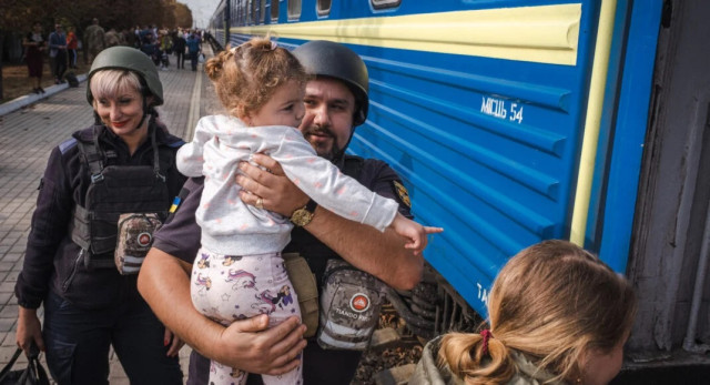 В Донецькій області триває евакуація: вивезли ще 21 дитину