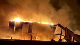 У Слов'янську після атаки дронів загорівся склад: пожежу гасили під загрозою нового удару