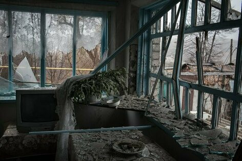Луганчани подали майже півсотні заяв про пошкоджене майно Луганчани подали майже півсотні заяв про пошкоджене майно