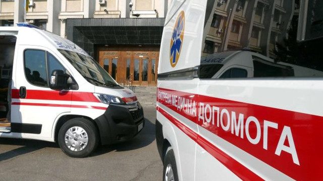У Сєвєродонецьку працюють всього 2 бригади швидкої допомоги У Сєвєродонецьку працюють всього 2 бригади швидкої допомоги