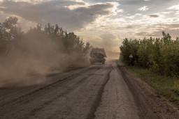 Російська армія просунулася біля восьми населених пунктів на Донеччині