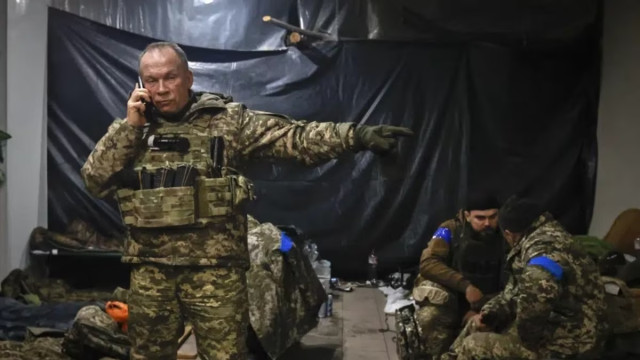 Сирський прибув до військових під Лиманом та Соледаром Сирський прибув до військових під Лиманом та Соледаром