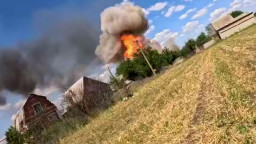 У Дружківці поліцейський зазнав травми під час порятунку людей після обстрілу