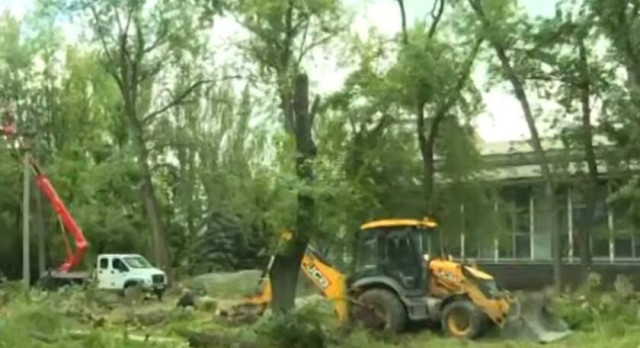 У Ясинуватій окупанти оголосили про реконструкцію парку: що кажуть У Ясинуватій окупанти оголосили про реконструкцію парку: що кажуть