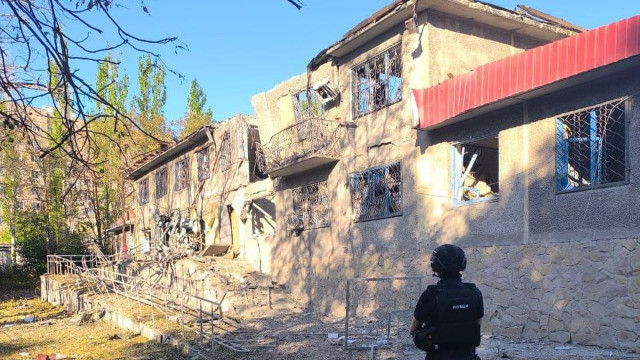 Понад 30 пошкоджених об'єктів: в ОВА показали наслідки обстрілів Донеччини (ФОТО) Понад 30 пошкоджених об'єктів: в ОВА показали наслідки обстрілів Донеччини (ФОТО)