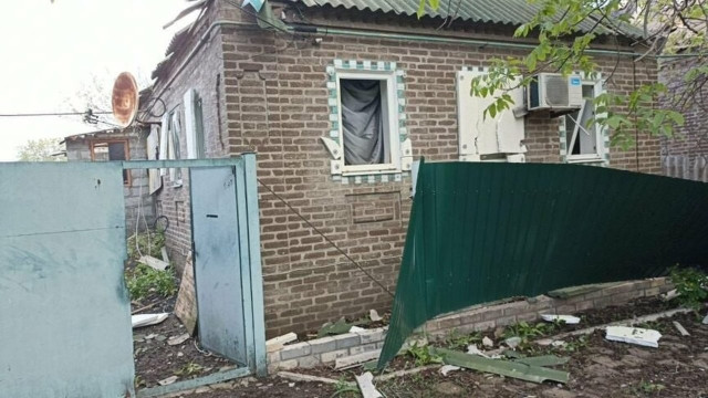 Авіаудар Краматорською громадою: бомби потрапили в житлові будинки, є поранені