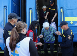 На Донеччині починається новий етап евакуації: прийматимуть ще два регіони