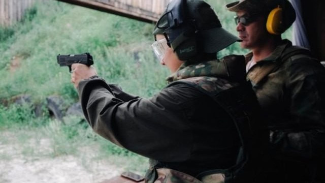 На окупованій Луганщині підлітків залучають до військової підготовки