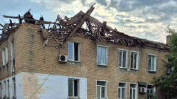 Рятувальники витягли чоловіка з-під завалів після обстрілу в Білозерському
