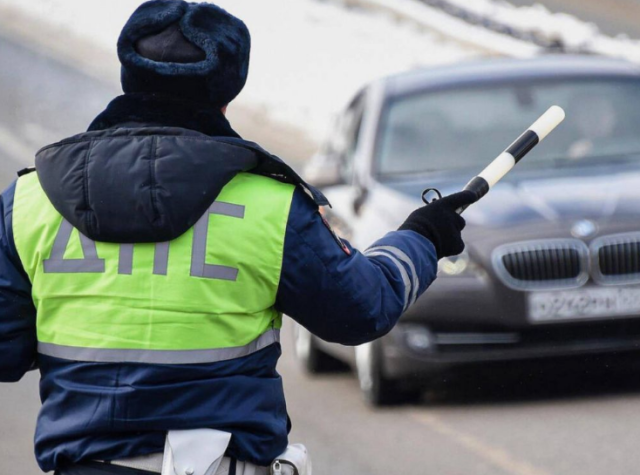 На ТОТ Луганщині нові правила: загарбники збільшили штрафи за порушення правил дорожнього руху