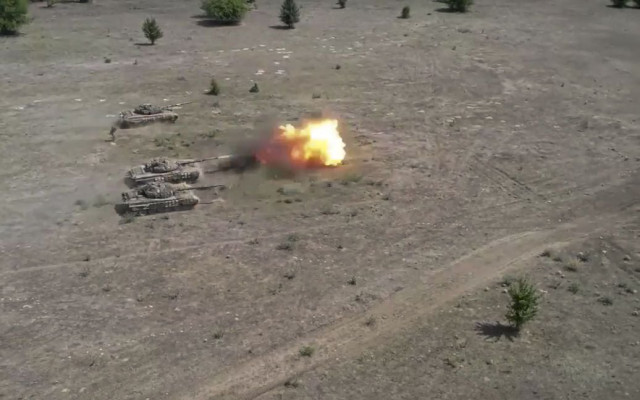 Оновлення ситуації на Донбасі: російські війська просуваються на декількох напрямках