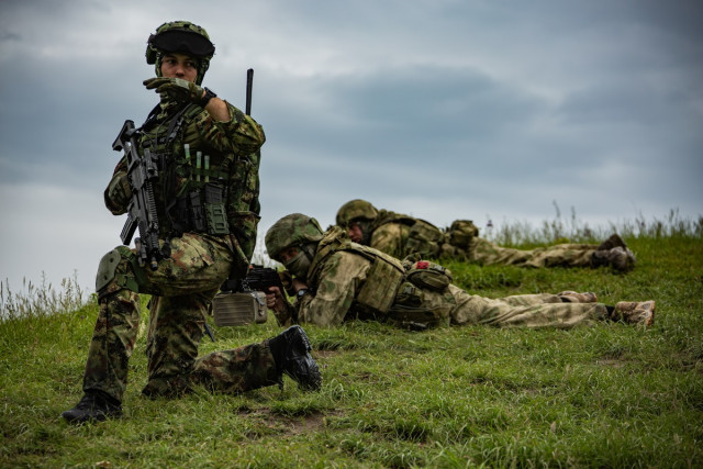 На Покровському напрямку пекельні бої: ворог зміг зайти в село Новоолександрівка