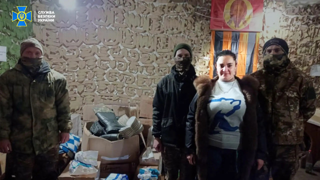 У Лисичанську колаборантка збирала допомогу для окупантів У Лисичанську колаборантка збирала допомогу для окупантів