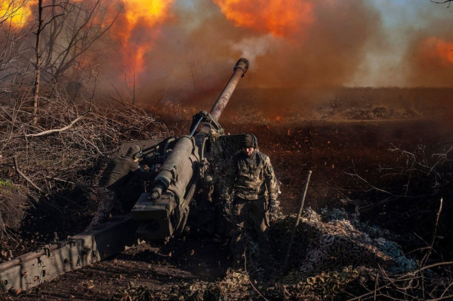 ЗСУ видавлюють російські війська з Бахмута та Мелітополя