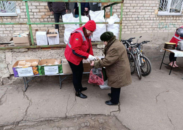 Мешканці Дружківки отримали допомогу від організацій ТЧХУ (ФОТО)
