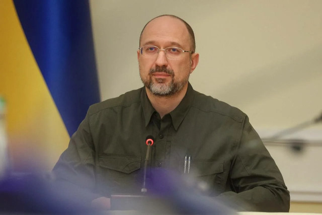 Шмигаль звернув увагу на фінансування фортифікацій під час виїзного засідання на Донеччині