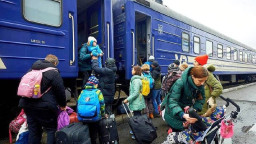 На Донеччині рятувальники і поліція вивезли 116 жителів з-під обстрілів