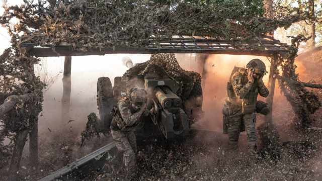 Логістика ЗСУ під загрозою: окупанти намагаються перерізати комунікації на Донеччині Логістика ЗСУ під загрозою: окупанти намагаються перерізати комунікації на Донеччині