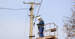 За березень ДТЕК повернув світло до 173 тис родин на Донеччині