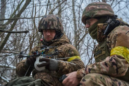 ЗСУ утримують оборону на ключових напрямках у Донецькій області - Сирський