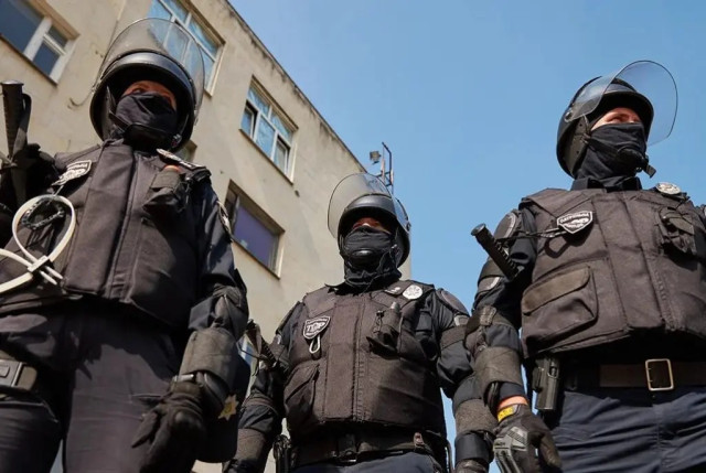 Поліція Краматорська та Слов’янська розкрила подробиці боротьби з наркотиками Поліція Краматорська та Слов’янська розкрила подробиці боротьби з наркотиками
