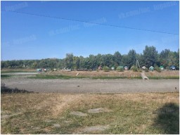 В Луганске высохло озеро и пересохла река