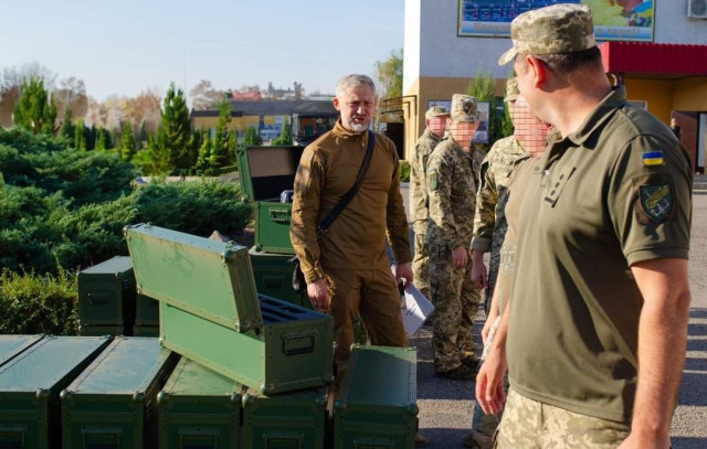 На Луганщині українським захисникам передали шість комплексів РЕБ та розвідки