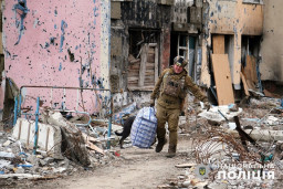 Ситуація в прифронтовому Вугледарі напружена: поліцейські закликають людей евакуюватися