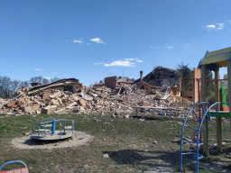 Російські військові атакували Донецьку область ракетами, "Градами" та артилерією