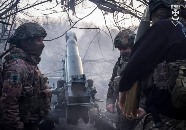 Окупанти зміцнили свої позиції у Новомихайлівці: тривають бої на Донецькому напрямку